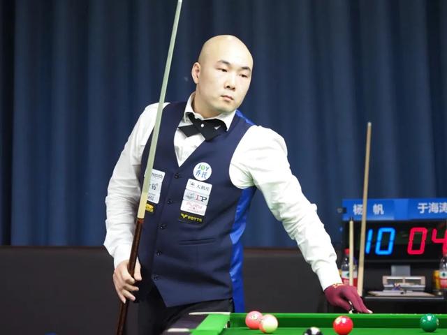 联赛中踢出 联赛中踢出