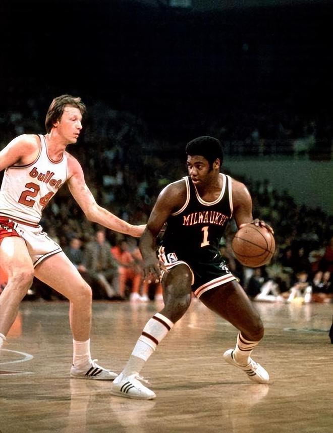 被压着打能 被压着打能